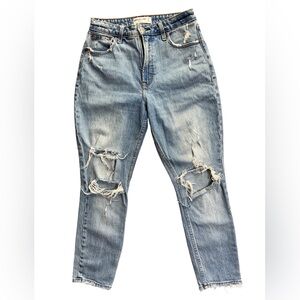 Abercrombie & Fitch Curve Love High Rise Skinny Jeans Distressed Light Wash 27